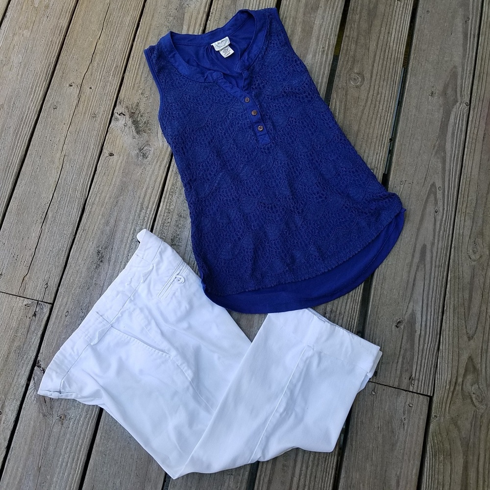 Belle du Jour Sleeveless blouse